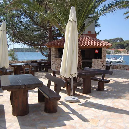 In Near Beaches Appartement Veli Rat