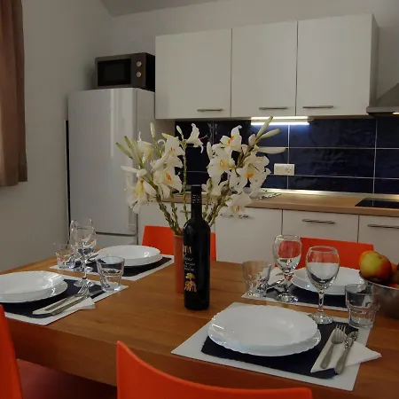 Cheerful In With Roof Terrace Apartamento *
