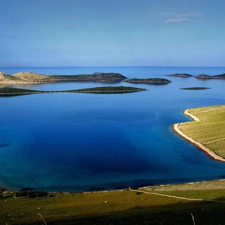 In Near Beaches Appartamento Veli Rat